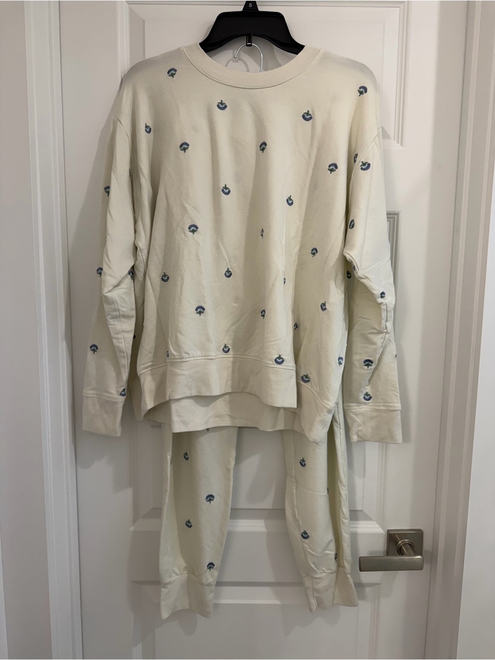 Summersalt Cream Embroidered Floral Loungewear Set